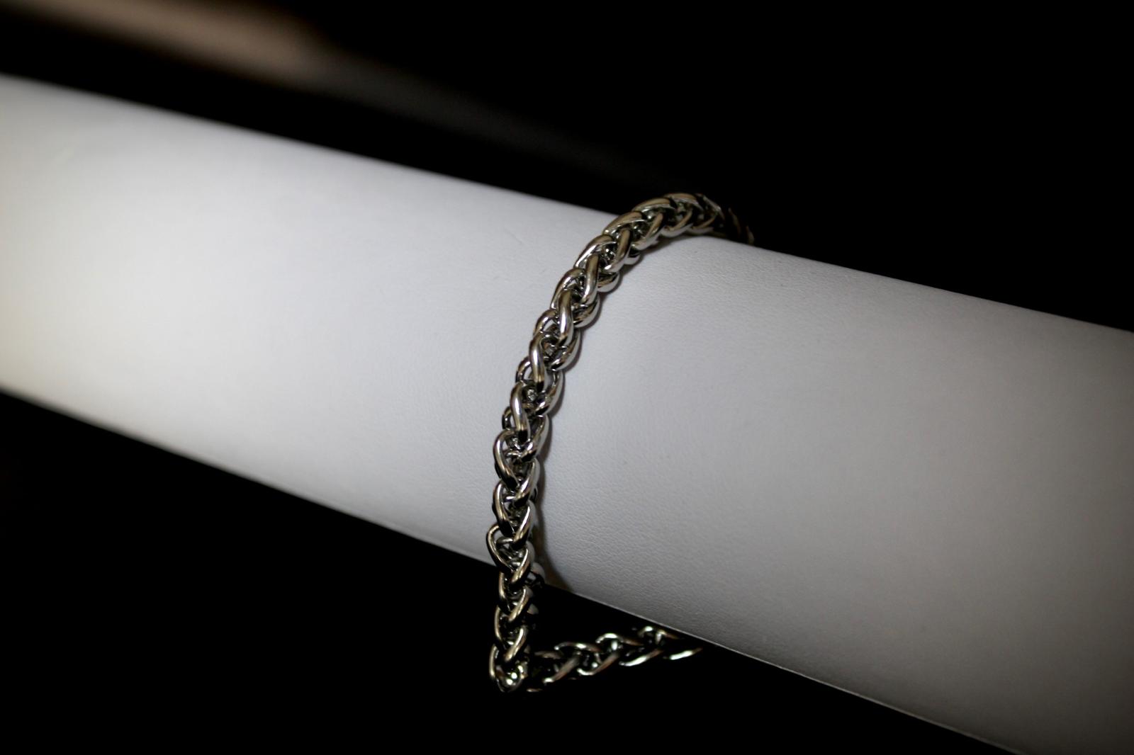 WhatsApp Image 2024-11-01 at 17.57.57 (10)